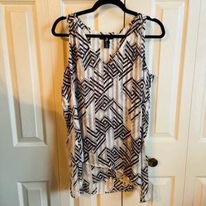 WHBM black & white sleeveless tunic with scarf